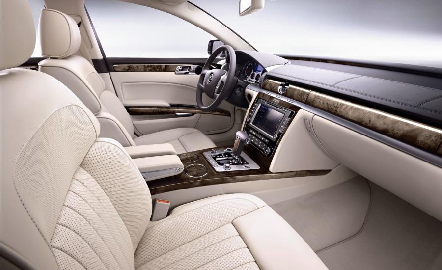 Volkswagen Phaeton 2010 года  (фото 5 из 49)